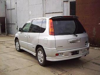 1999 Mitsubishi RVR Photos