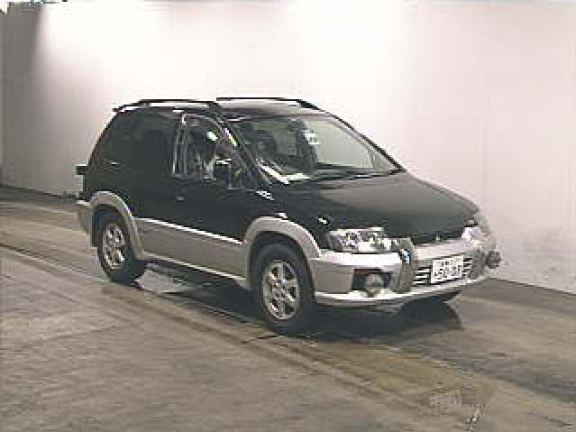 1999 Mitsubishi RVR Pictures