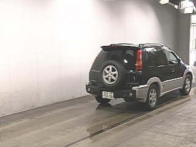 1999 Mitsubishi RVR Photos