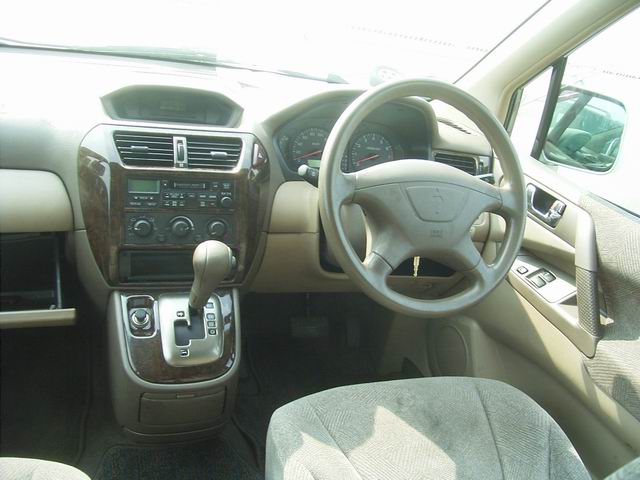 1999 Mitsubishi RVR For Sale