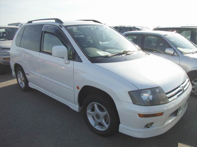 1999 Mitsubishi RVR For Sale