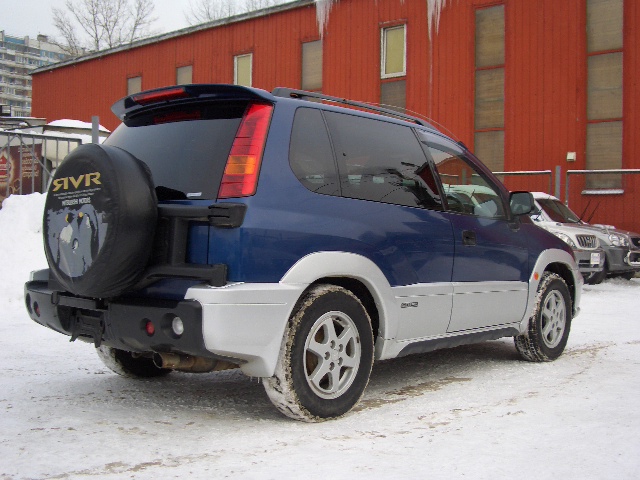 1999 Mitsubishi RVR Photos