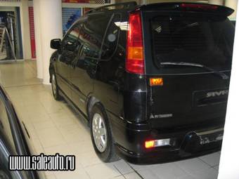 1999 Mitsubishi RVR Photos