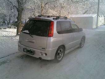 1999 Mitsubishi RVR Pictures