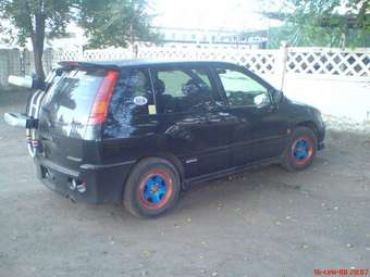 1999 Mitsubishi RVR