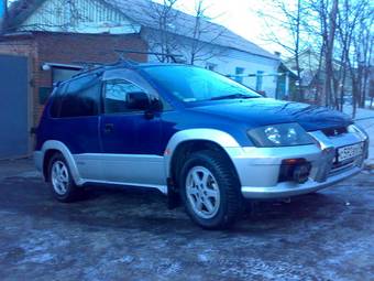 1999 Mitsubishi RVR Pics