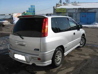 1999 Mitsubishi RVR Images