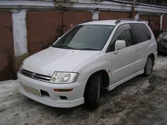 1999 Mitsubishi RVR
