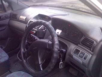1999 Mitsubishi RVR Pics