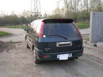 1999 Mitsubishi RVR Photos