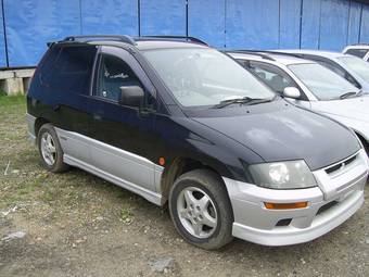 1999 Mitsubishi RVR