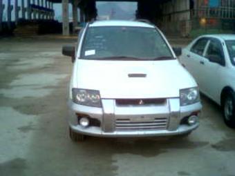 2000 Mitsubishi RVR