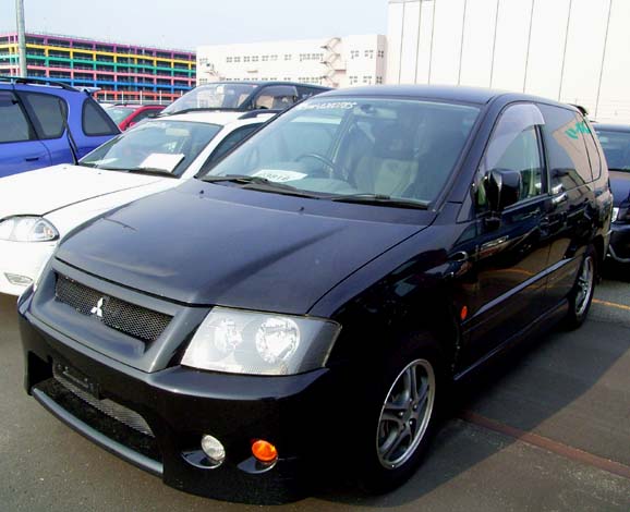 2000 Mitsubishi RVR
