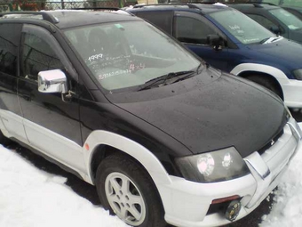 2000 Mitsubishi RVR