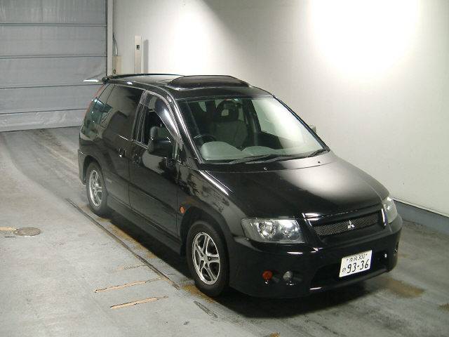 2000 Mitsubishi RVR