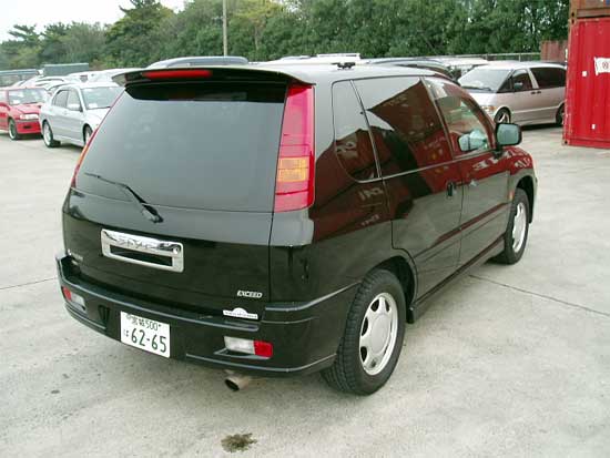2000 Mitsubishi RVR Pics