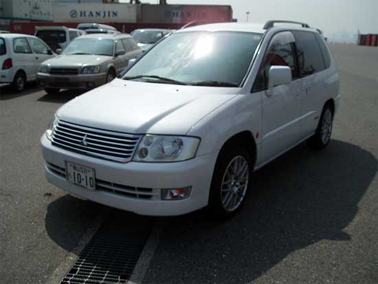 2000 Mitsubishi RVR For Sale