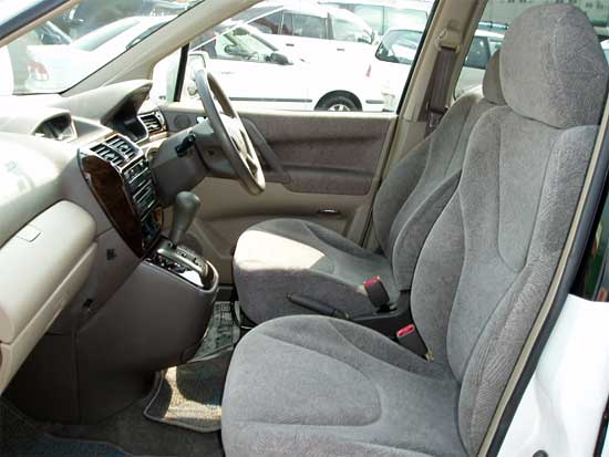 2000 Mitsubishi RVR For Sale