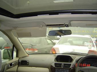2000 Mitsubishi RVR Pictures