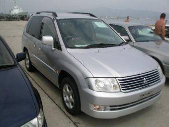 2000 Mitsubishi RVR