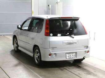 2001 Mitsubishi RVR Pictures