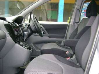 2002 Mitsubishi RVR For Sale