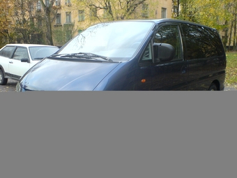 2000 Mitsubishi Space Gear