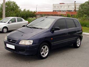 1999 Mitsubishi Space Star Images