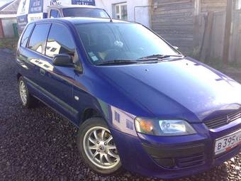 2004 Mitsubishi Space Star