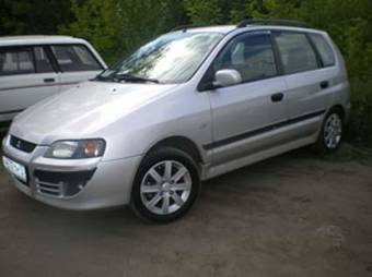 2004 Mitsubishi Space Star