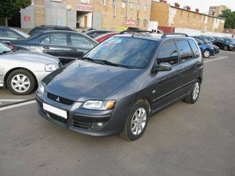 2004 Mitsubishi Space Star Images