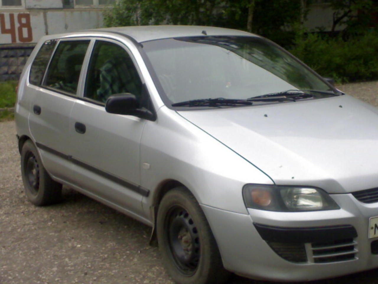2004 Mitsubishi Space Star