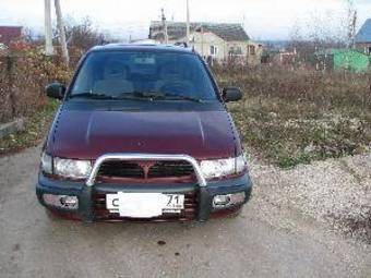 1996 Mitsubishi Space Wagon Images