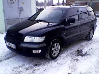 1999 Mitsubishi Space Wagon