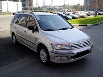 1999 Mitsubishi Space Wagon For Sale