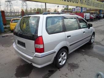 1999 Mitsubishi Space Wagon Photos