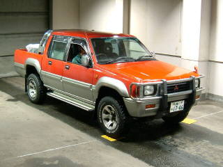 1992 Mitsubishi Strada Pictures