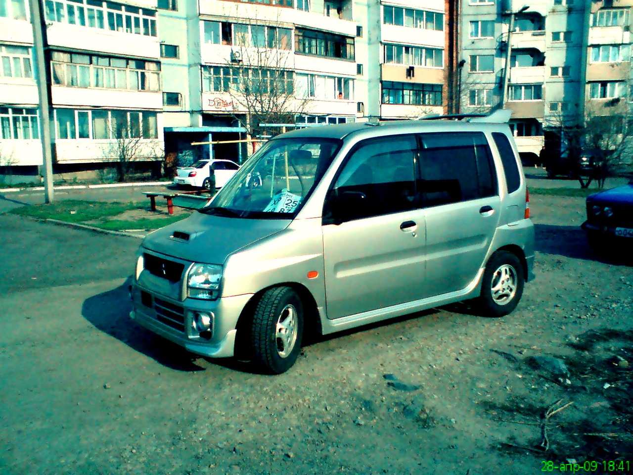 1999 Mitsubishi Toppo BJ