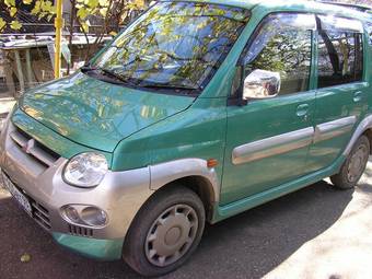 1999 Mitsubishi Toppo BJ Wide Pictures
