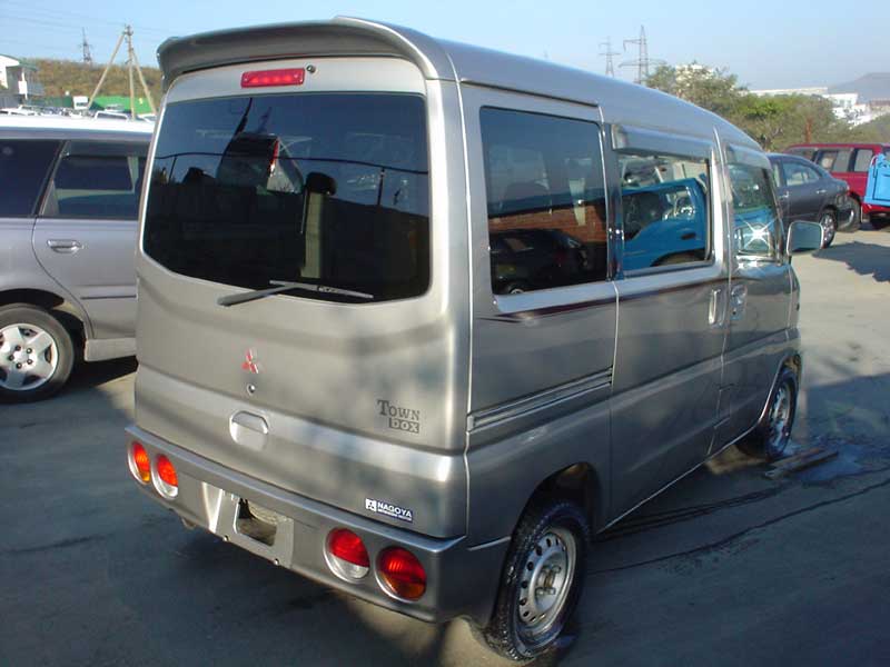 1999 Mitsubishi Town Box For Sale