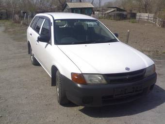 2001 Nissan AD-MAX Wagon Photos