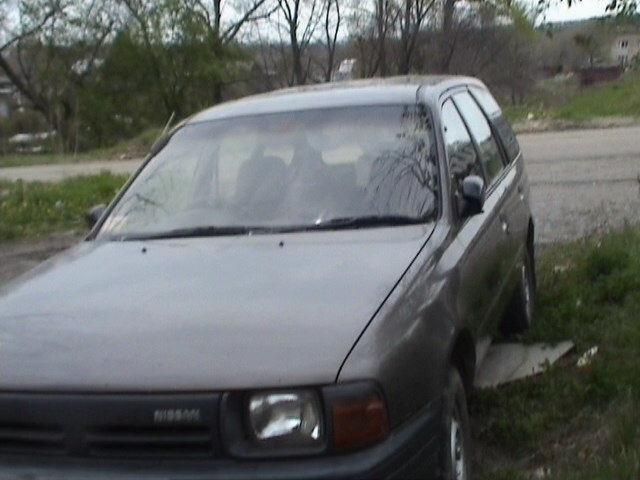 1993 Nissan AD Van