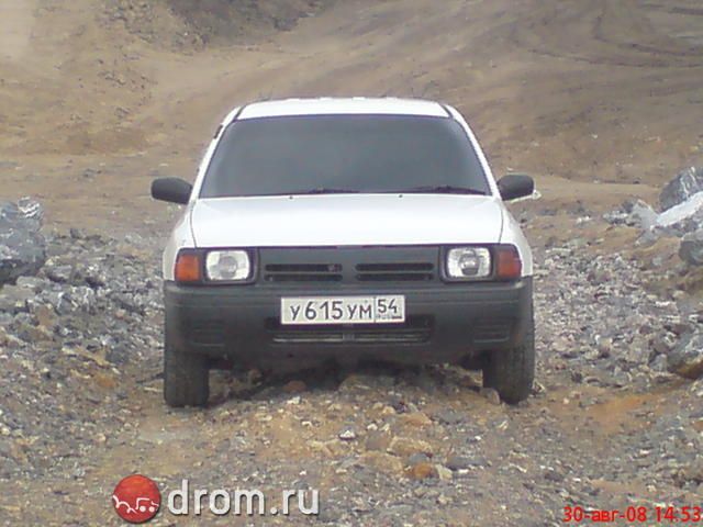 1998 Nissan AD Van