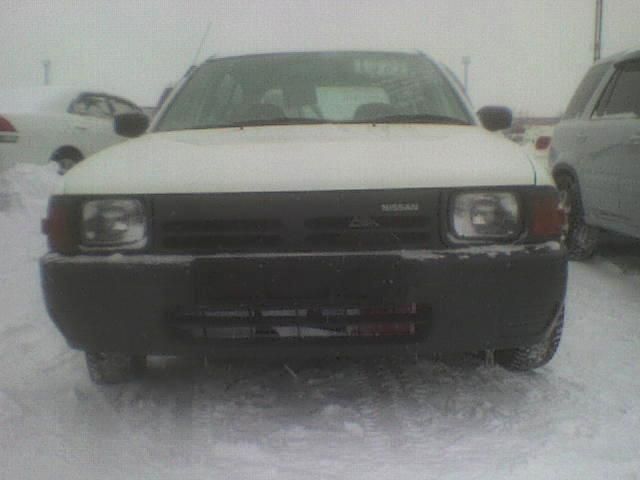 1998 Nissan AD Van
