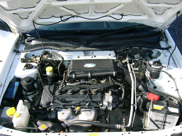 1999 Nissan AD Van Photos