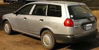 1999 Nissan AD Van Pictures