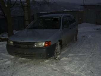 1999 Nissan AD Van Pictures