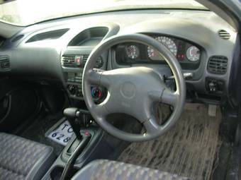 1999 Nissan AD Van Photos