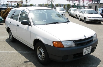 2000 Nissan AD Van