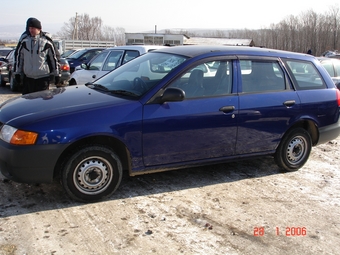 2000 Nissan AD Van